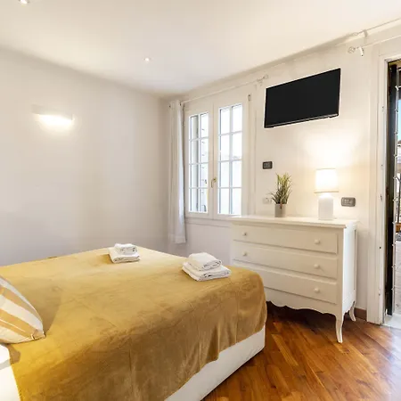 Apartman Tolentini Canal View & Terrace By Wonderful Italy