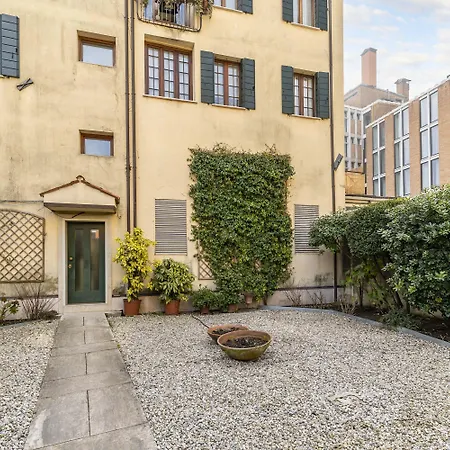 Apartman Tolentini Canal View & Terrace By Wonderful Italy *