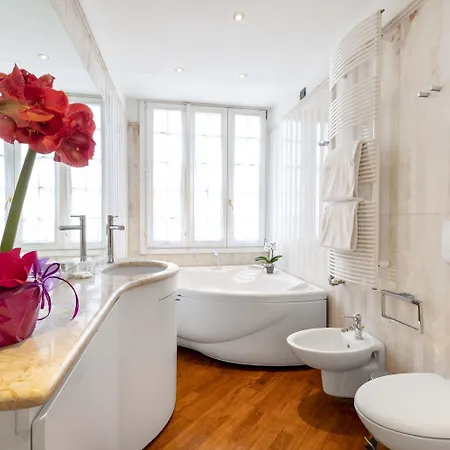 Tolentini Canal View & Terrace By Wonderful Italy Venedig