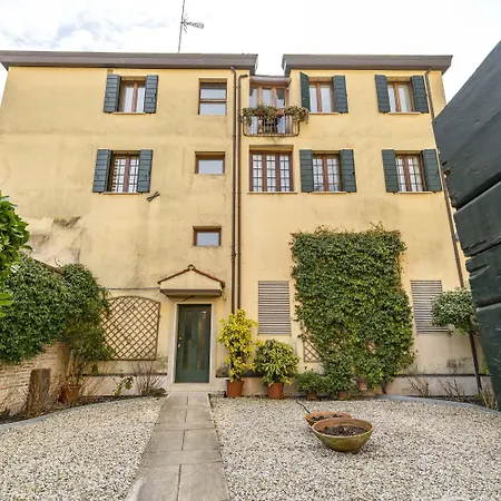 Tolentini Canal View & Terrace By Wonderful Italy Venedig