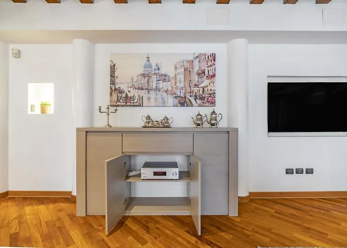 Tolentini Canal View & Terrace By Wonderful Italy *